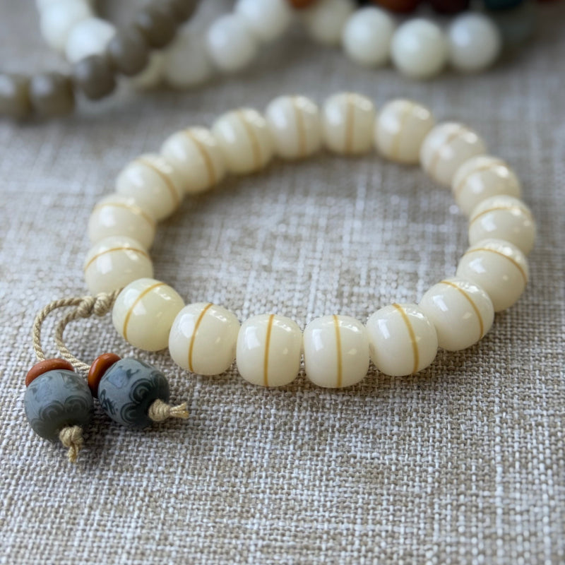 WIAUGEM Heaven Line Dzi &amp; White Bodhi Protection Bracelet